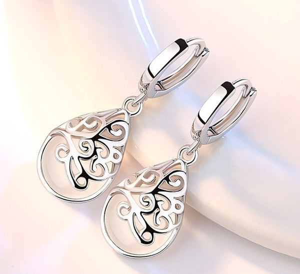 Trendy Opal Stone Flower 925 Sterling Silver Ladies Stud Earrings